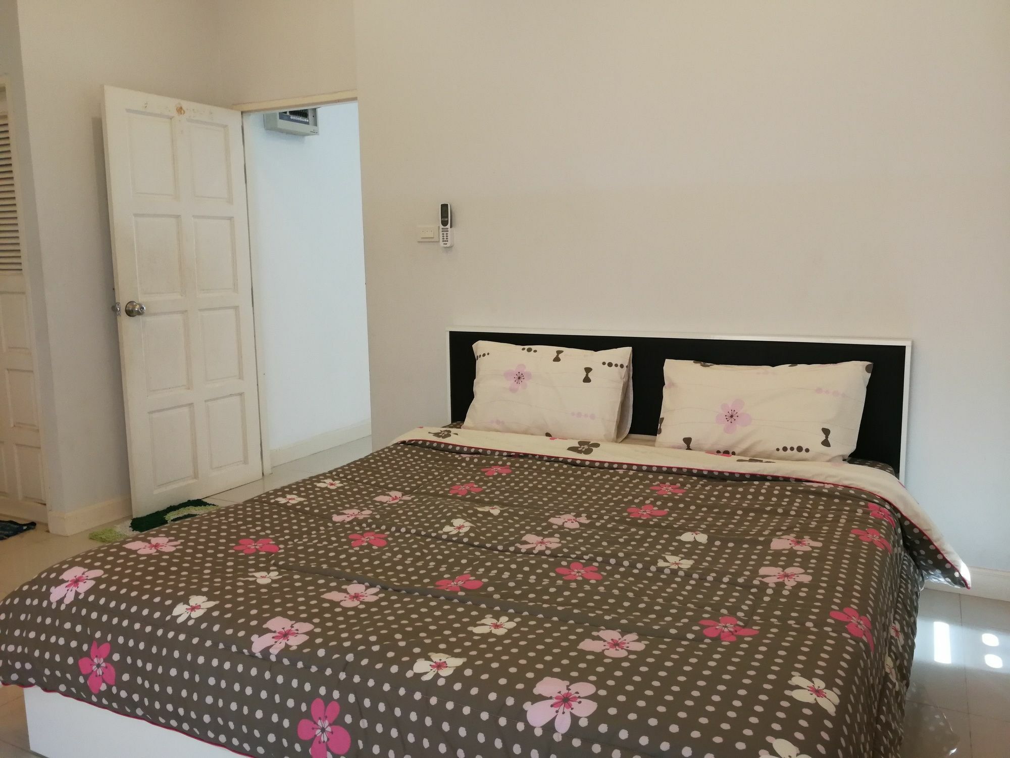 Hotel Baanpak Soi 102 HHQ Exterior foto
